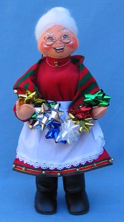 Annalee 13" Mrs Santa  Elf's Helper - Mint - 582405