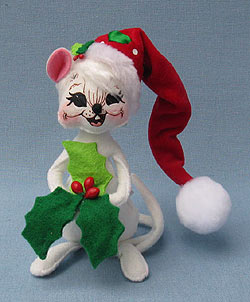 Annalee 6" Holly Berry Mouse - Mint - 600909