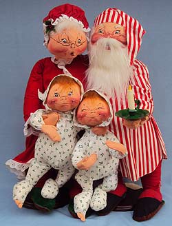 Annalee 30" Mr & Mrs Tuckered with Two PJ Kids - Excellent - 620591a