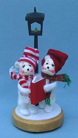 Annalee 5" Carolling Bears with Lighted Street Lamp - Signed - Mint - 629802