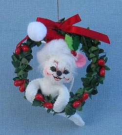 Annalee 3" Holly Berry Wreath Mouse Ornament 2015 - Mint - 700615