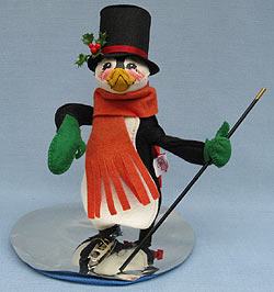 Annalee 10" Skating Penguin - Very Good - 743093b