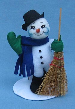 Annalee 5" Classic Snowman - Mint - 748902