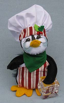 Annalee 5" Ice Cold Chef Penguin with Ice Cube 2016 - Mint - 750216