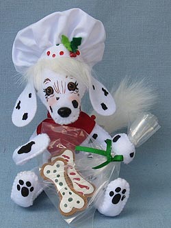 Annalee 6" Dalmation Puppy Doggie Chef with Bag of Dog Bones 2017 - Mint - 750317