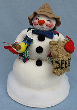 Annalee 10" Country Snowman Feeding Bird - Signed - Mint - 751297sx