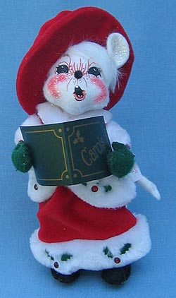 Annalee 6" Girl Winterberry Caroler Mouse - Mint - 769705