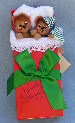 Annalee 3" Matchbox Mice - Signed - Mint - 770097s Annalee 3" Matchbox Mice - Signed - Mint - 770097s