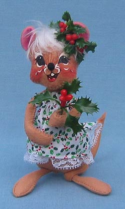 Annalee 7" Holly Girl Mouse - Mint - 771195