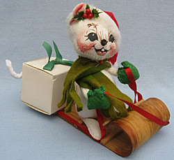 Annalee 7" Mouse on Toboggan - Excellent - 772694a