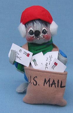 Annalee 7" Mouse with Mailbag and Letters - Mint / Near Mint - 775291