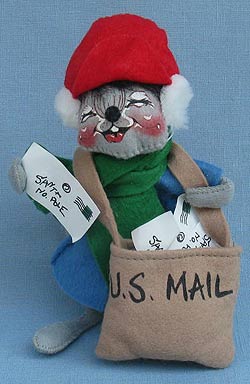Annalee 7" Mouse with Mailbag and Letters - Mint / Near Mint - 775291xo