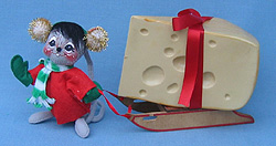 Annalee 7" Big Cheese Mouse Pulling Sled - Mint - 775799