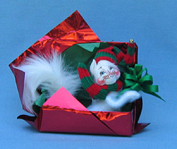 Annalee 4" Christmas Package Kitty Cat - Mint - 808903