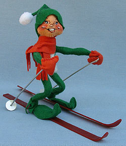 Annalee 10" Green Ski Elf - Mint - Signed - 818086sth