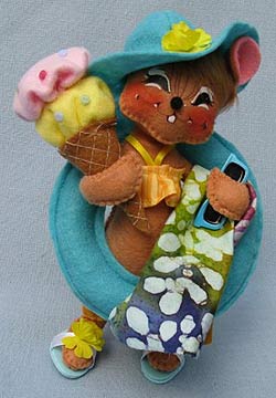 Annalee 6" Sprinkled in Sunshine Beach Mouse with Ice Cream Cone 2020 - Mint - 852120sqxt