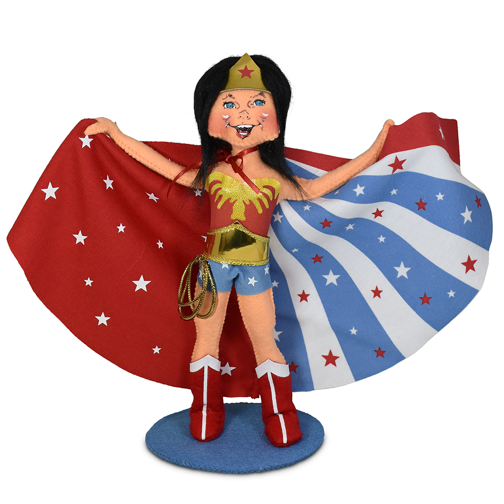 Annalee 9" Warrior for Peace Wonder Woman Girl AIA 2026 - Mint - 911126