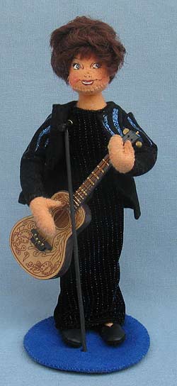 Annalee 10" Dottie Rambo Playing Guitar - Near Mint - 933906a