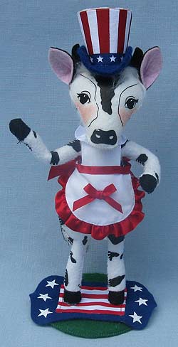 Annalee 11" Patriotic Holstein Cow - Mint - 944712cc