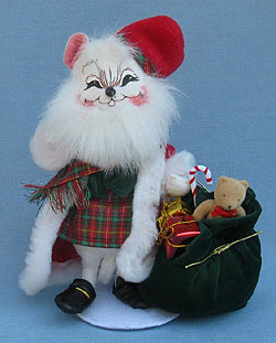 Annalee 6" Scottish Santa Mouse - Mint - 945104sq Annalee 6" Scottish Santa Mouse - Mint - 945104sq
