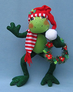 Annalee 15" Christmas Frog Holding Wreath - Mint - 946505 Annalee 15" Christmas Frog Holding Wreath - Mint - 946505