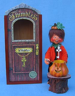 Annalee 6" Whittles the Jack-O-Lantern Carver - Thimbles - Mint - 952003