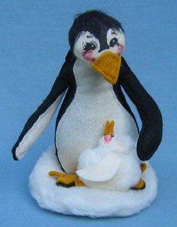 Annalee 10" Penguin & Chick - Mint - 960885a