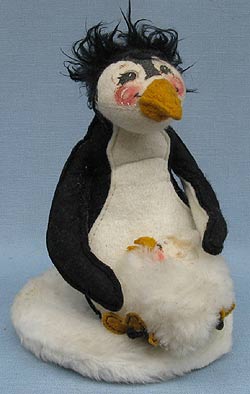 Annalee 10" Penguin & Chick - Poor - 960885b