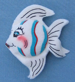 Annalee 3" White and Blue Angel Fish Magnet - Mint - 972602