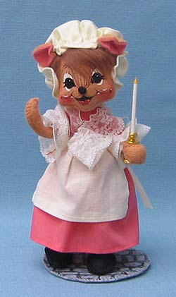 Annalee 6" Colonial Girl Pilgrim Mouse with Candle - Mint - 981405