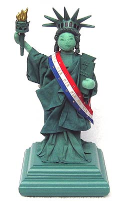 Annalee 13" Statue of Liberty with Sash - Mint - 982202sash