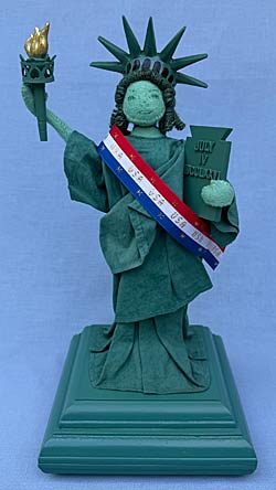 Annalee 13" Statue of Liberty with USA Sash - Mint - 982202usa