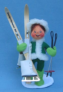 Annalee 7" Winter 2001 Special Olympics Skier and Skater Girl - Mint - 985501