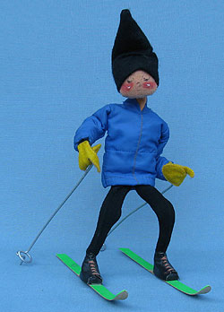 Annalee 10" Boy Skier - Mint - A18-66xx