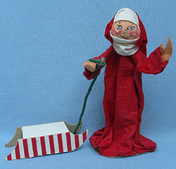 Annalee 10" Nun in Red Habit with Sled - Excellent - A58-68ox