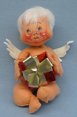 Annalee 12" Angel with Gift Box - Mint - C160-67cry