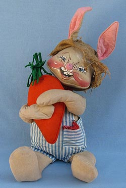 Annalee 18" Country Boy Bunny with Carrot - Very Good - D40-81b