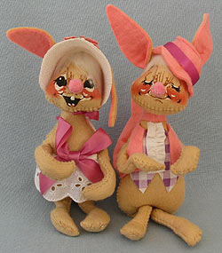 Annalee 7" E.P. Boy & Girl Bunny - Mint - D8-D7-80oxth Annalee 7" E.P. Boy & Girl Bunny - Mint - D8-D7-80oxth