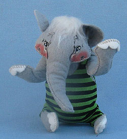 Annalee 8" Elephant with Bathing Suit - Mint - E76-68