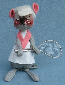 Annalee 7" Tennis Girl Mouse - Mint - G424-74