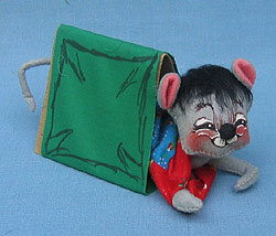 Annalee 7" Camper Mouse - Mint - M112-71