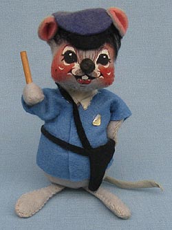 Annalee 7" Policeman Mouse - Excellent - M409-78a