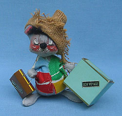 Annalee 7" Vacationer Traveler Boy Mouse - Very Good - M461-77a