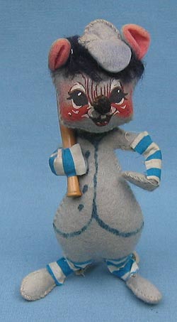 Annalee 7" Baseball Mouse #5 - Very Good - M89-76