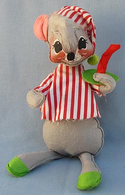 Annalee 12" Nightshirt Mouse with Candle - Near Mint / Excellent - N154-75ox