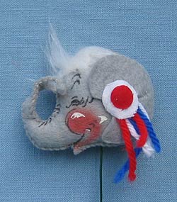 Annalee 3" Patriotic Elephant Head Pick - Mint/ Near Mint - R2-72