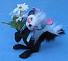 Annalee 7" Spring Skunk - Mint - 159092