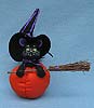 Annalee 4" Witch Kitty Cat in Pumpkin - Mint - 300510