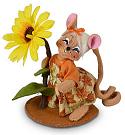 Annalee 5" Mouse with Sunflower 2022 - Mint - 360722
