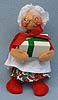 Annalee 5" Mrs Santa with Gift Box - Near Mint - 452582